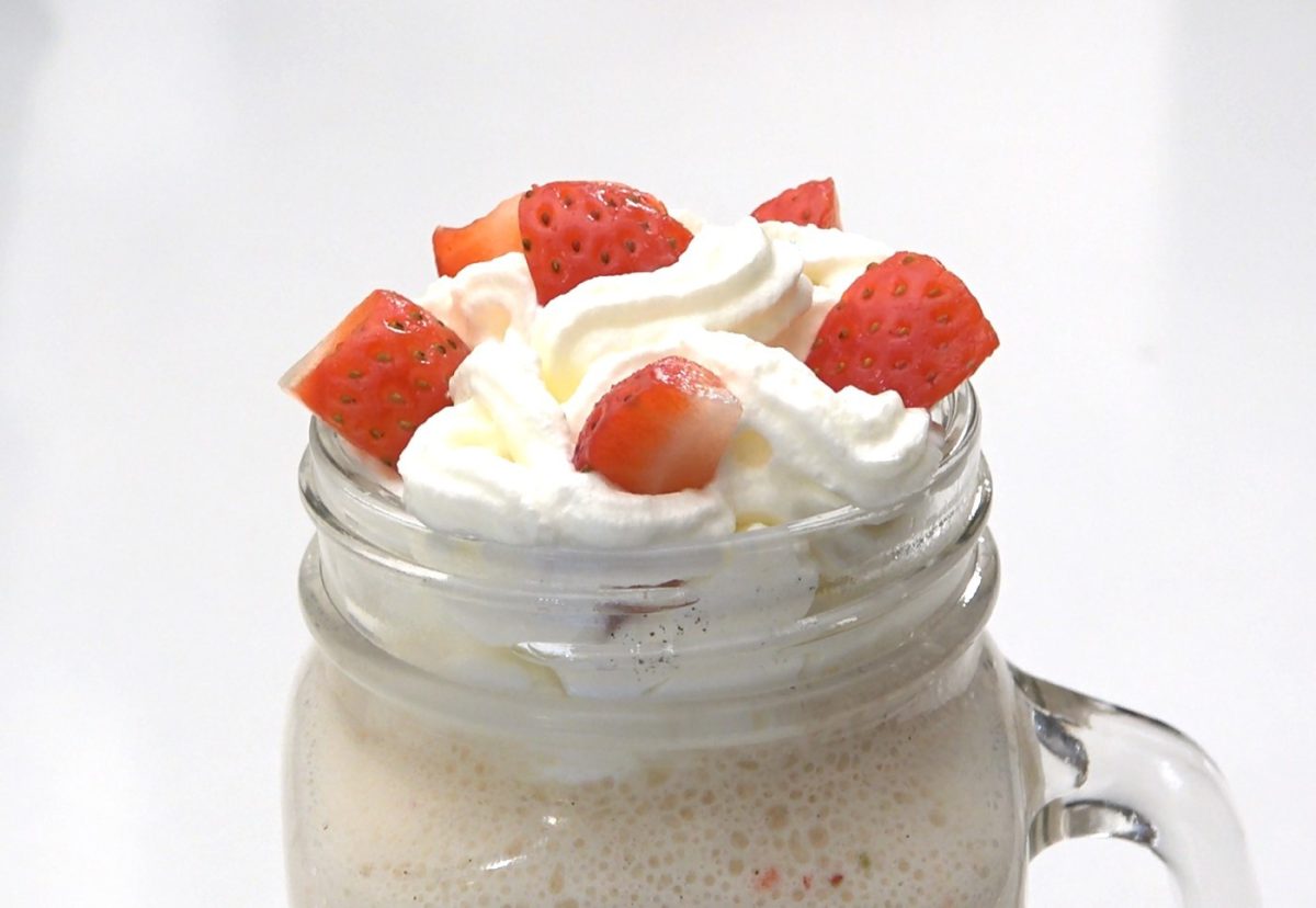 Cómo hacer el mejor milkshake de fresa y plátano en casa