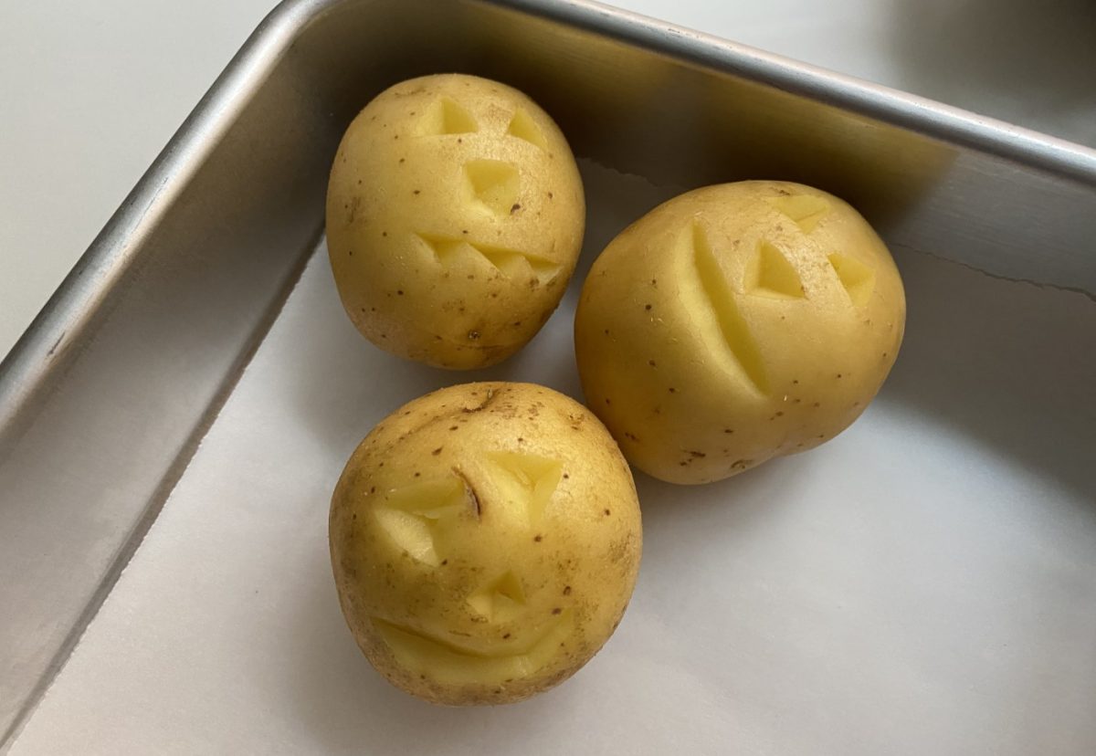 Patatas asadas de Halloween. Una receta fácil y terrorífica