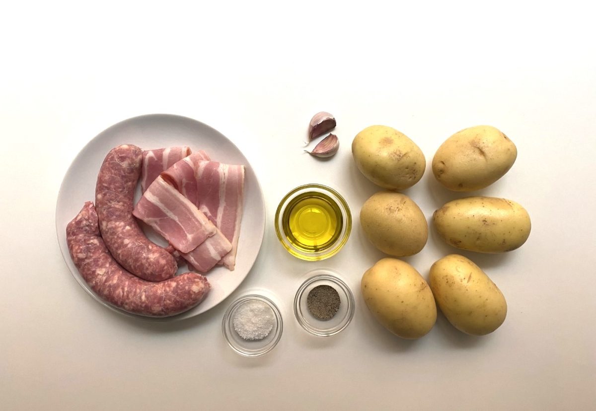 Patatas enmascaradas. Receta fácil con butifarra y ajo