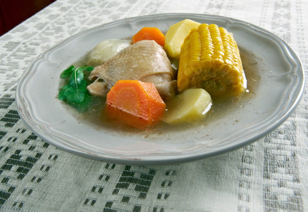Sancocho. Historia, origen y tipos de recetas