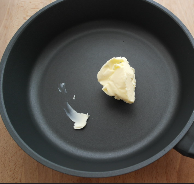 Tallarines con salsa de queso
