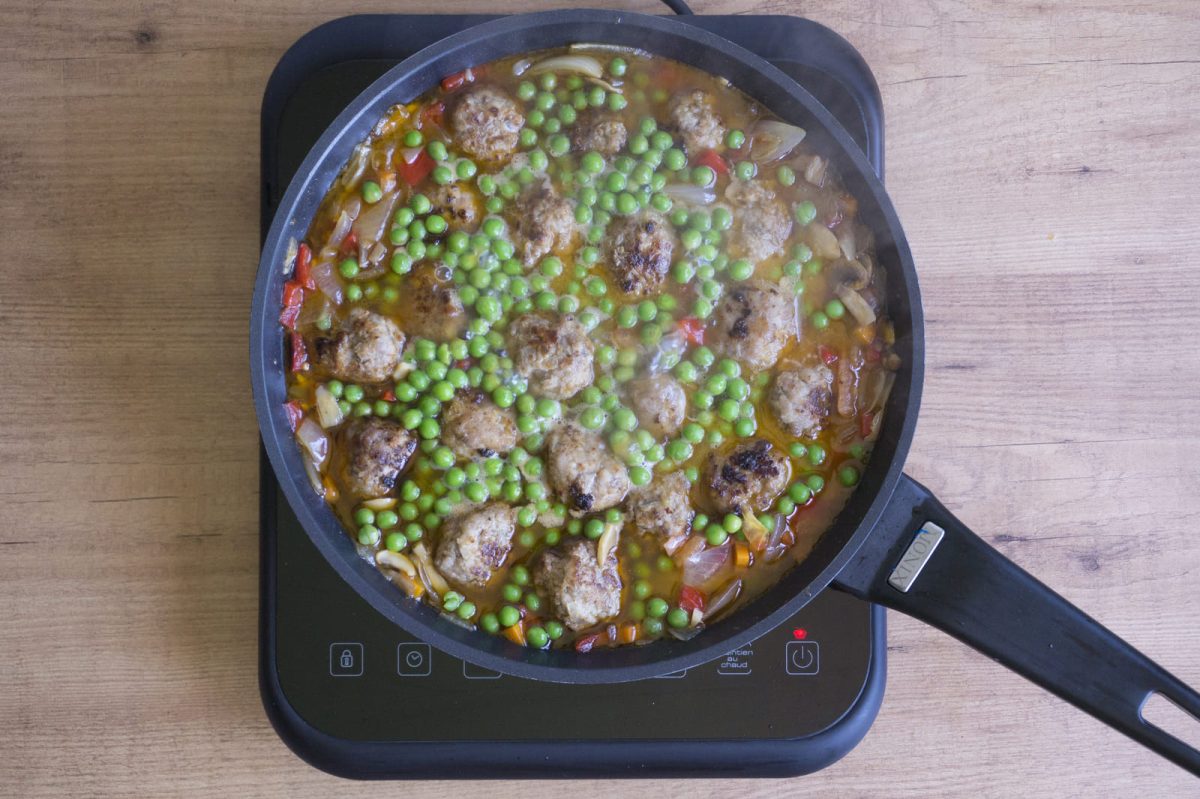 albóndigas a la jardinera paso 19