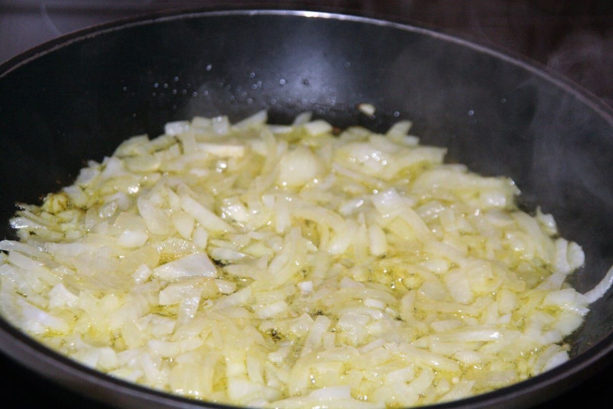 bacalao con piñones y pasas paso 3