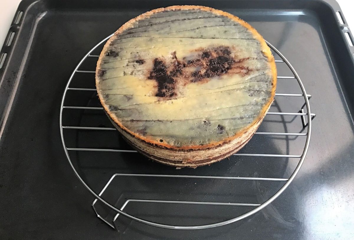 bizcocho rayado baumkuchen paso 14