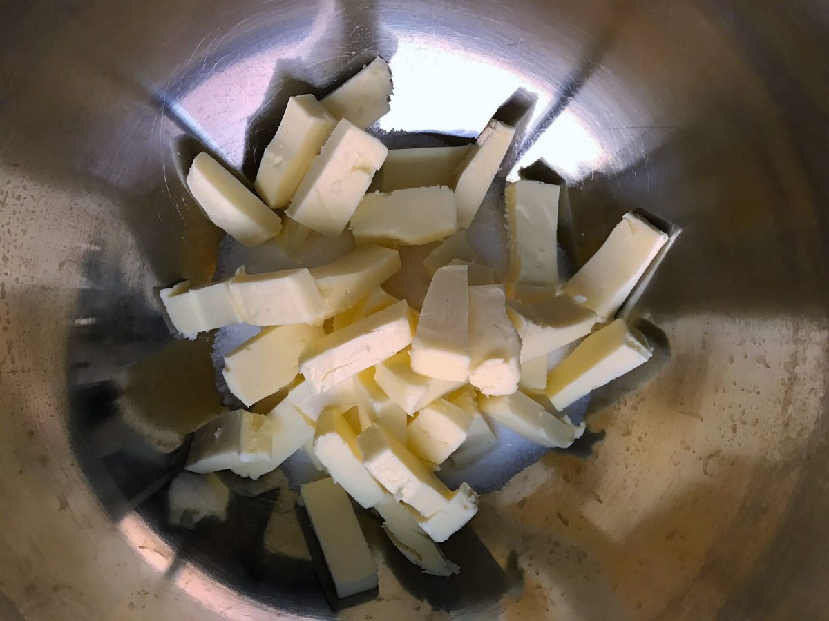 bizcocho rayado baumkuchen paso 3
