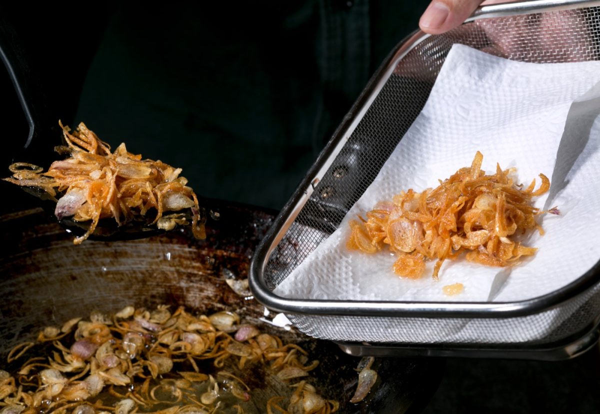Cebolla frita crujiente. 3 formas de hacerlo paso a paso