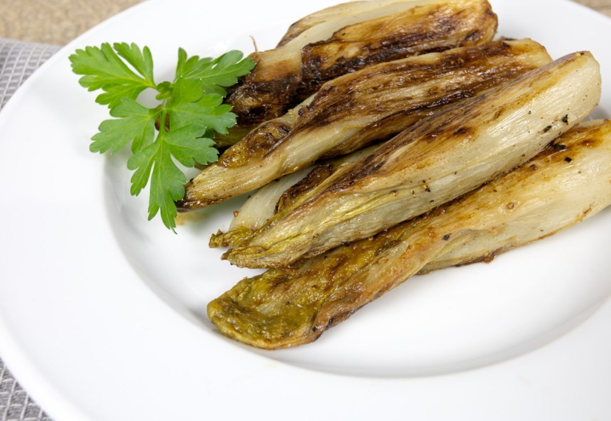 Cómo cocinar endivias. 4 tipos de preparación
