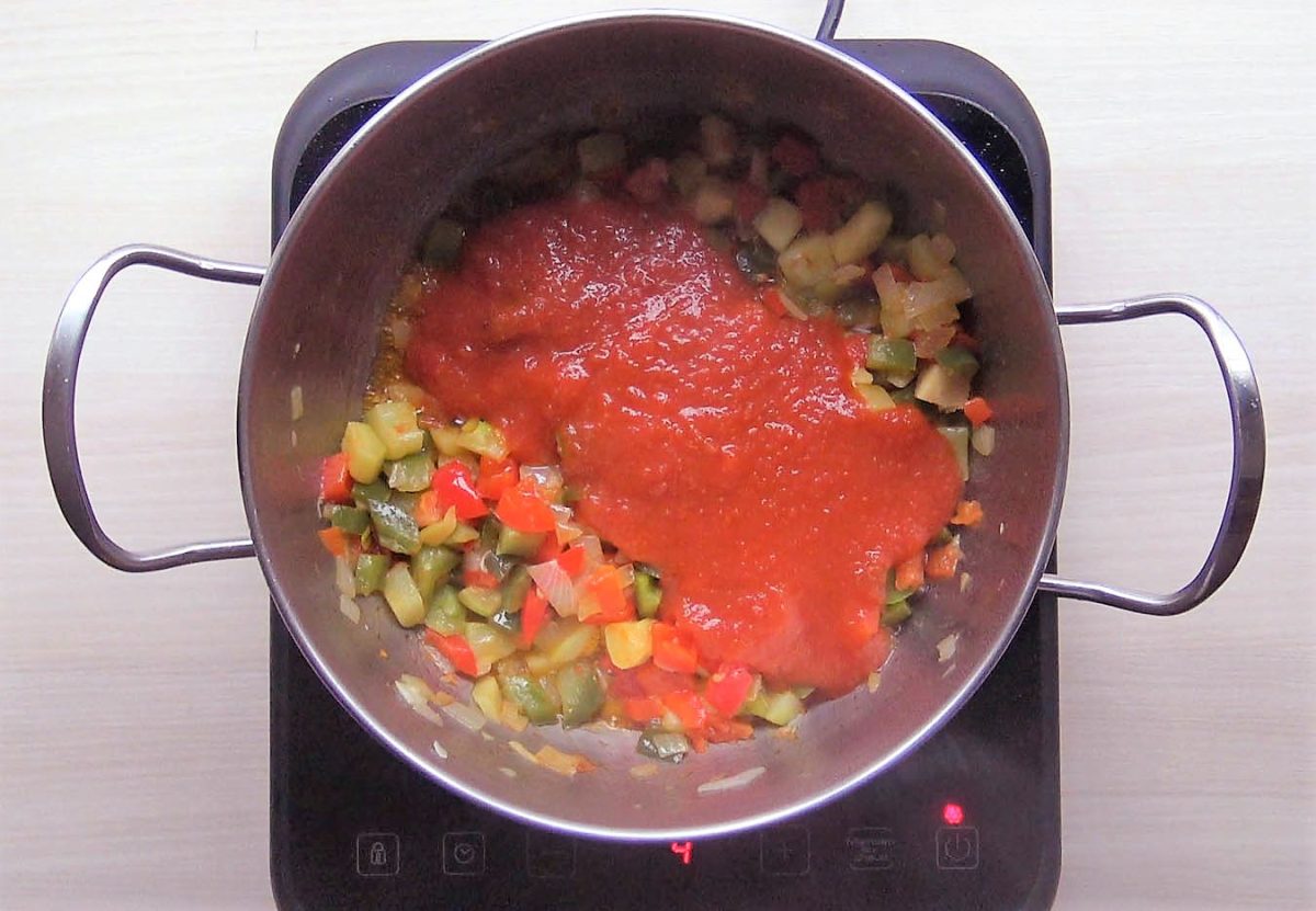 garbanzos con langostinos paso 12