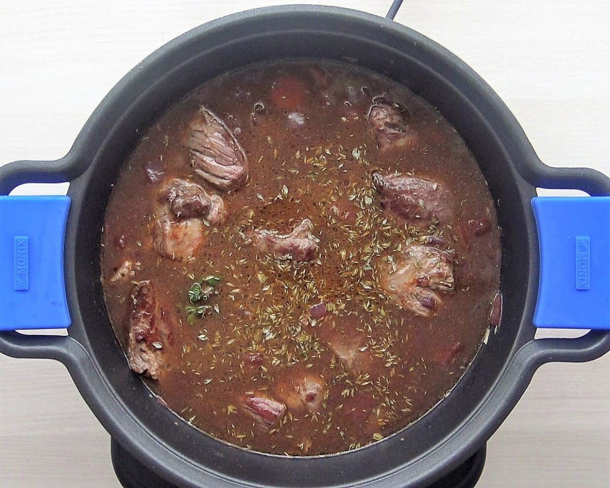 guiso de ternera con patatas receta de la abuela paso 13