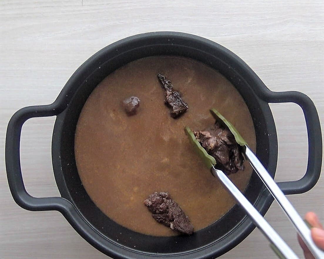 guiso de ternera con patatas receta de la abuela paso 18