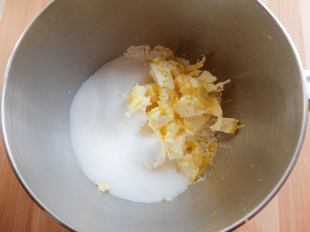 masa frolla o pasta flora paso 2