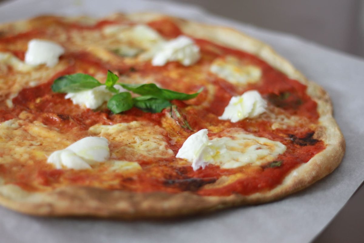 pizza margarita auténtica paso 13
