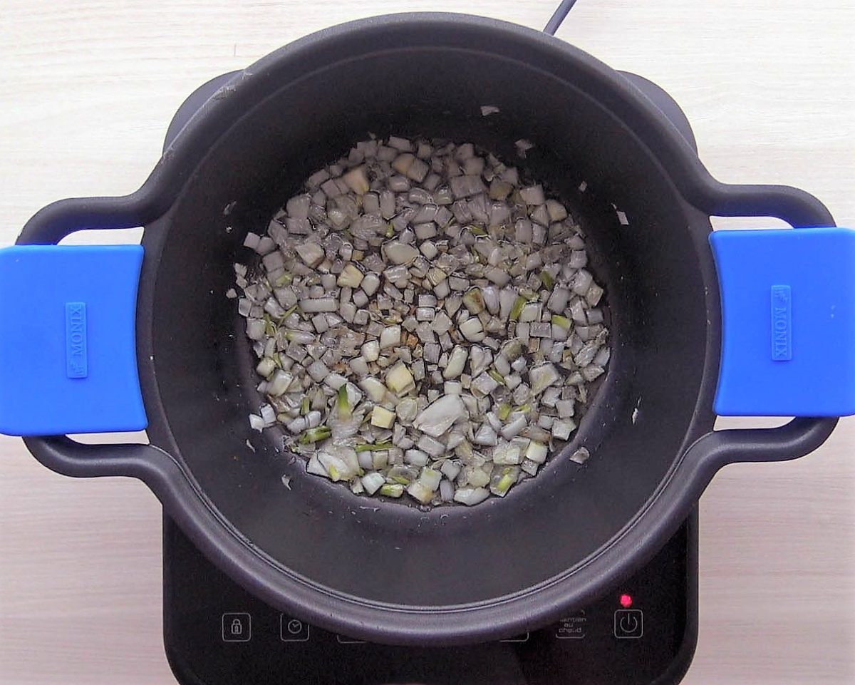 rape en salsa de almendras paso 5