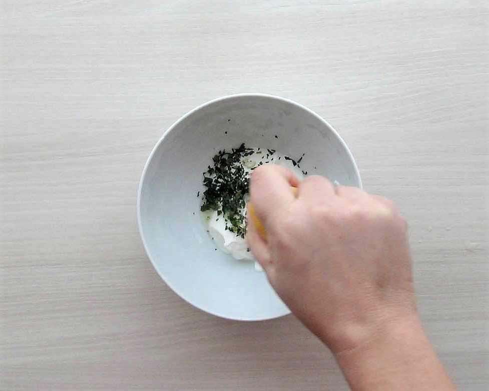 salsa tzatziki paso 6