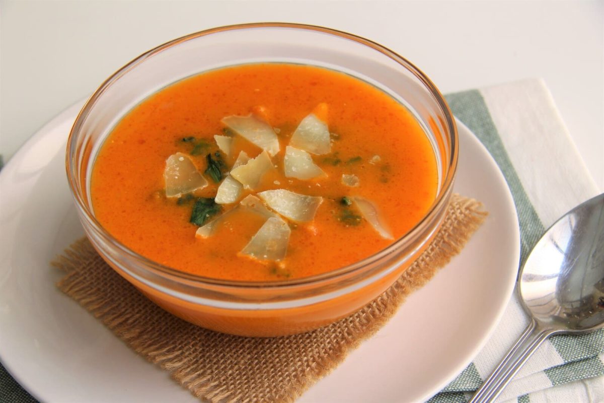 sopa de tomate paso 9