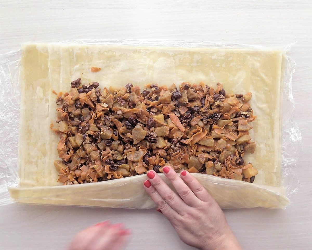 strudel de manzana y zanahorias paso 25