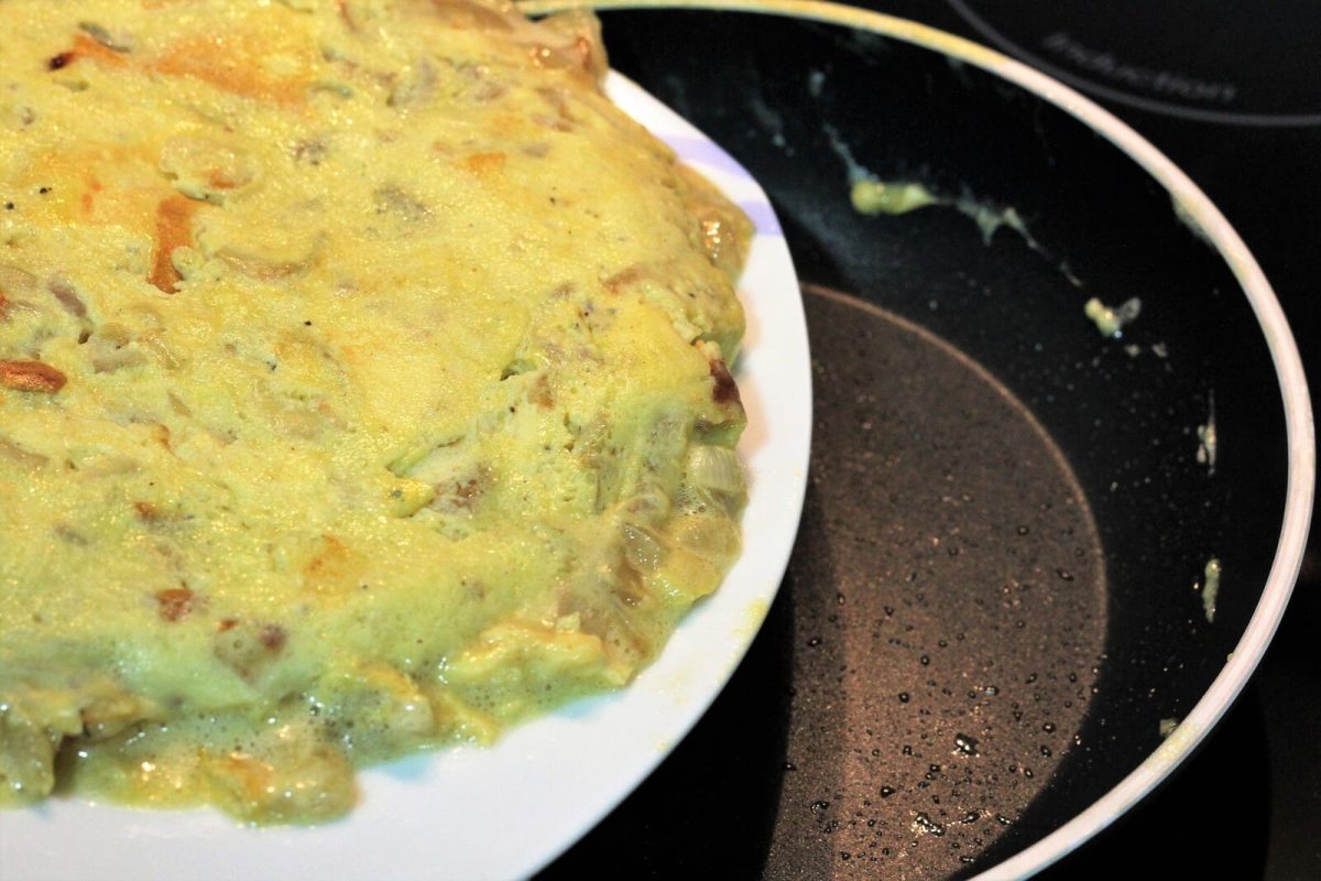 tortilla de cebolla paso 9
