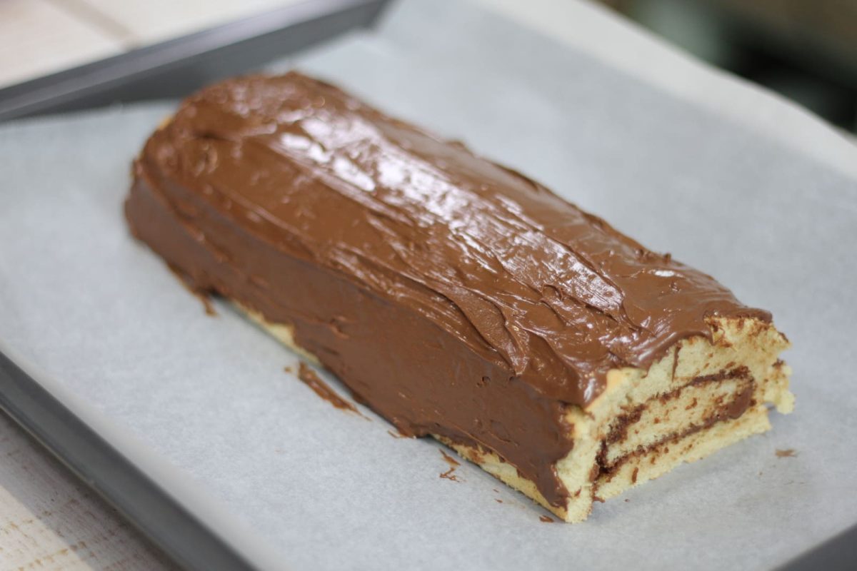 tronco de navidad con nutella paso 15