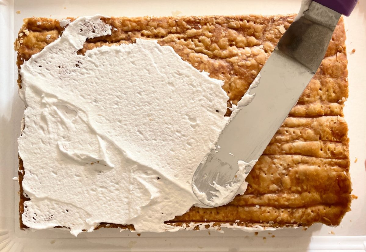 Costrata de Alcalá. Una tarta tradicional con merengue y crema pastelera