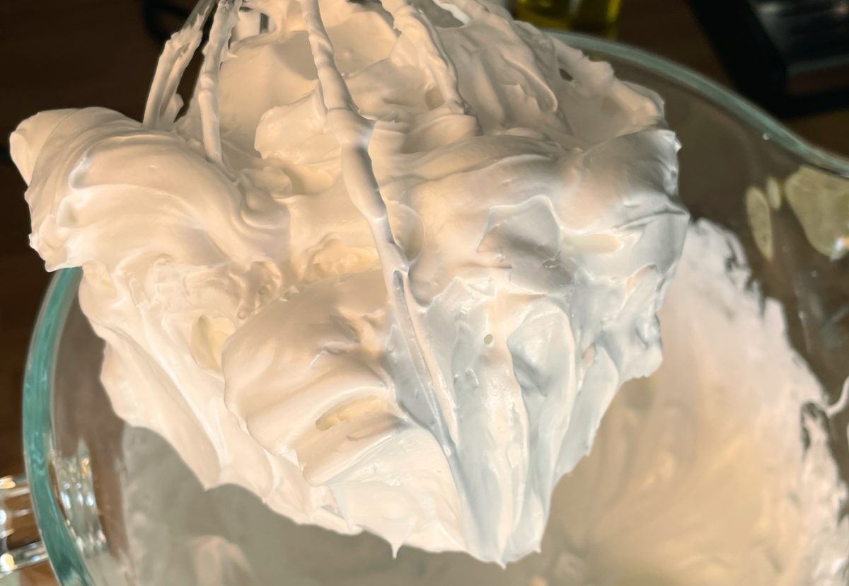 Costrata de Alcalá. Una tarta tradicional con merengue y crema pastelera