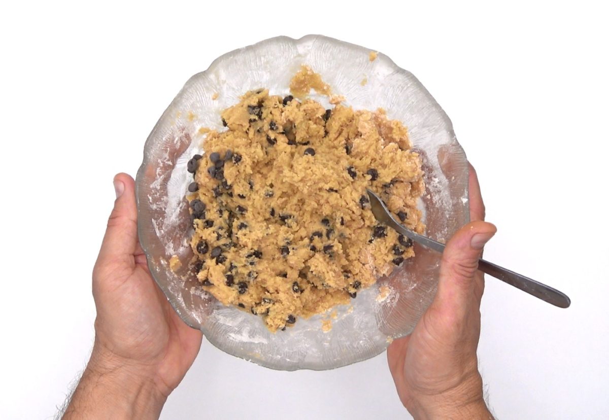 Crumbl cookies. Las galletas de chocolate virales paso a paso