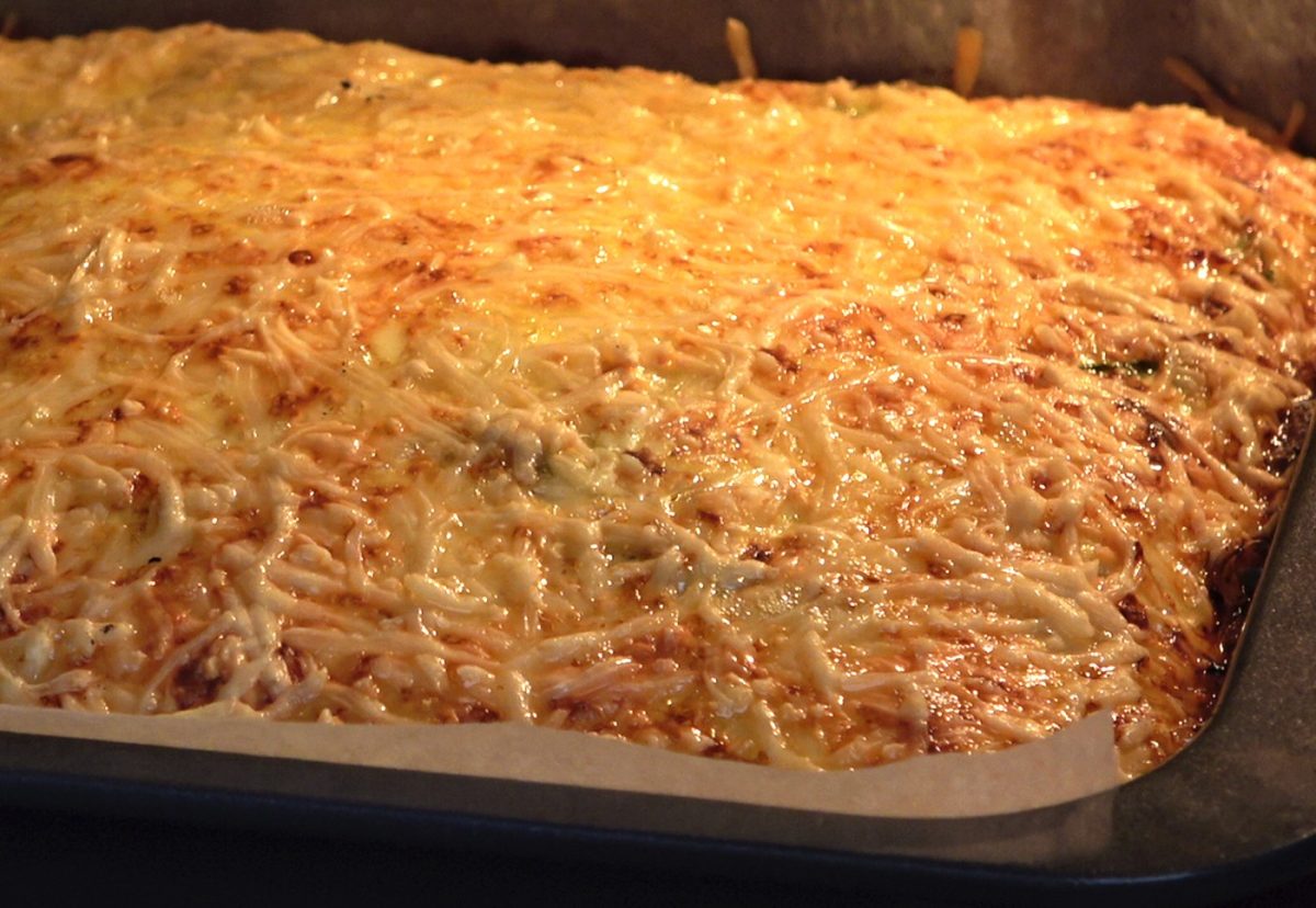 Pastel de calabacín al horno. Una receta fácil y saludable