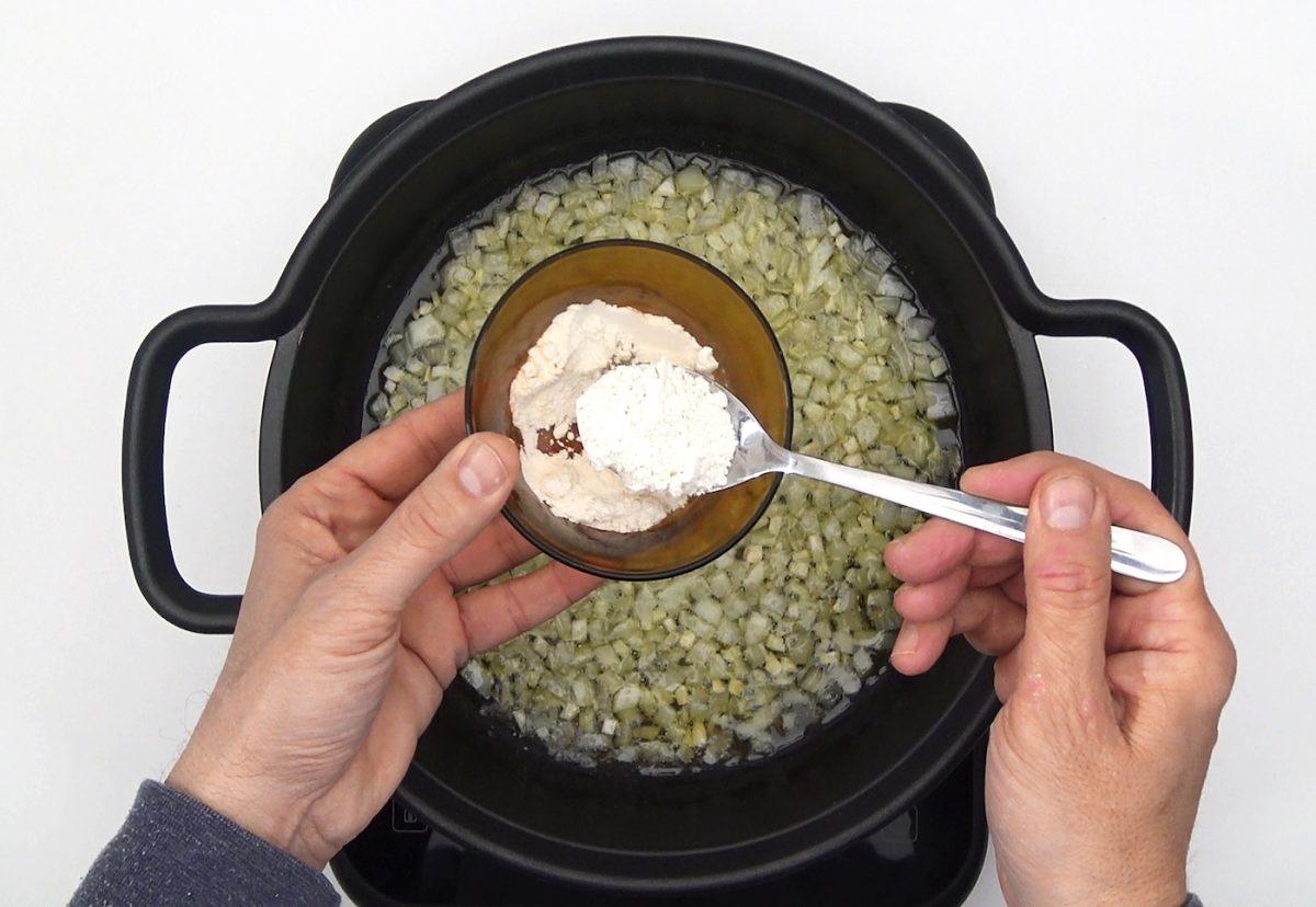 Patatas en salsa verde. Un plato rápido y sencillo de Cantabria