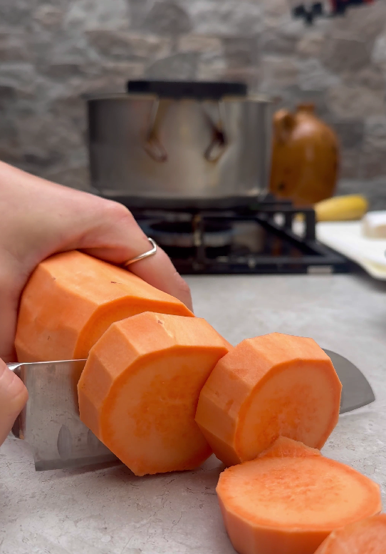 Sancocho canario con bacalao paso a paso: tradición en tu mesa