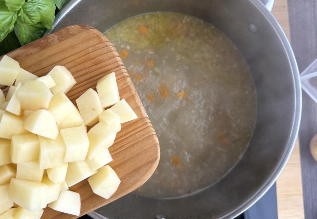 Sopa minestrone con mafalda corta. Un clásico de la cocina italiana