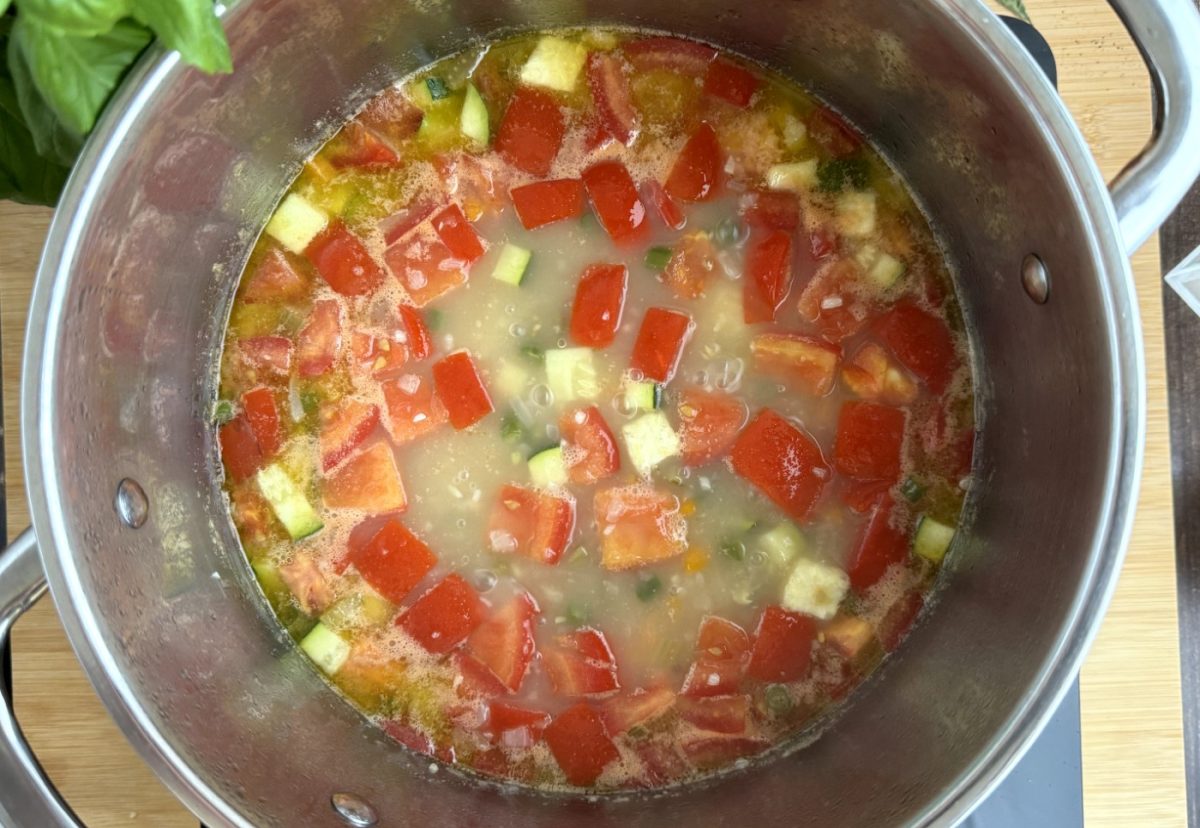 Sopa minestrone con mafalda corta. Un clásico de la cocina italiana