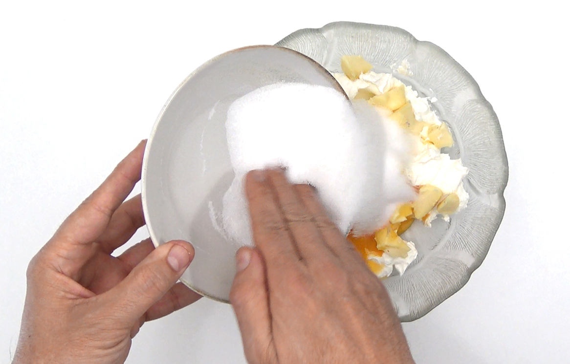 Tarta de queso al horno. Receta fácil, muy esponjosa y con poco azúcar