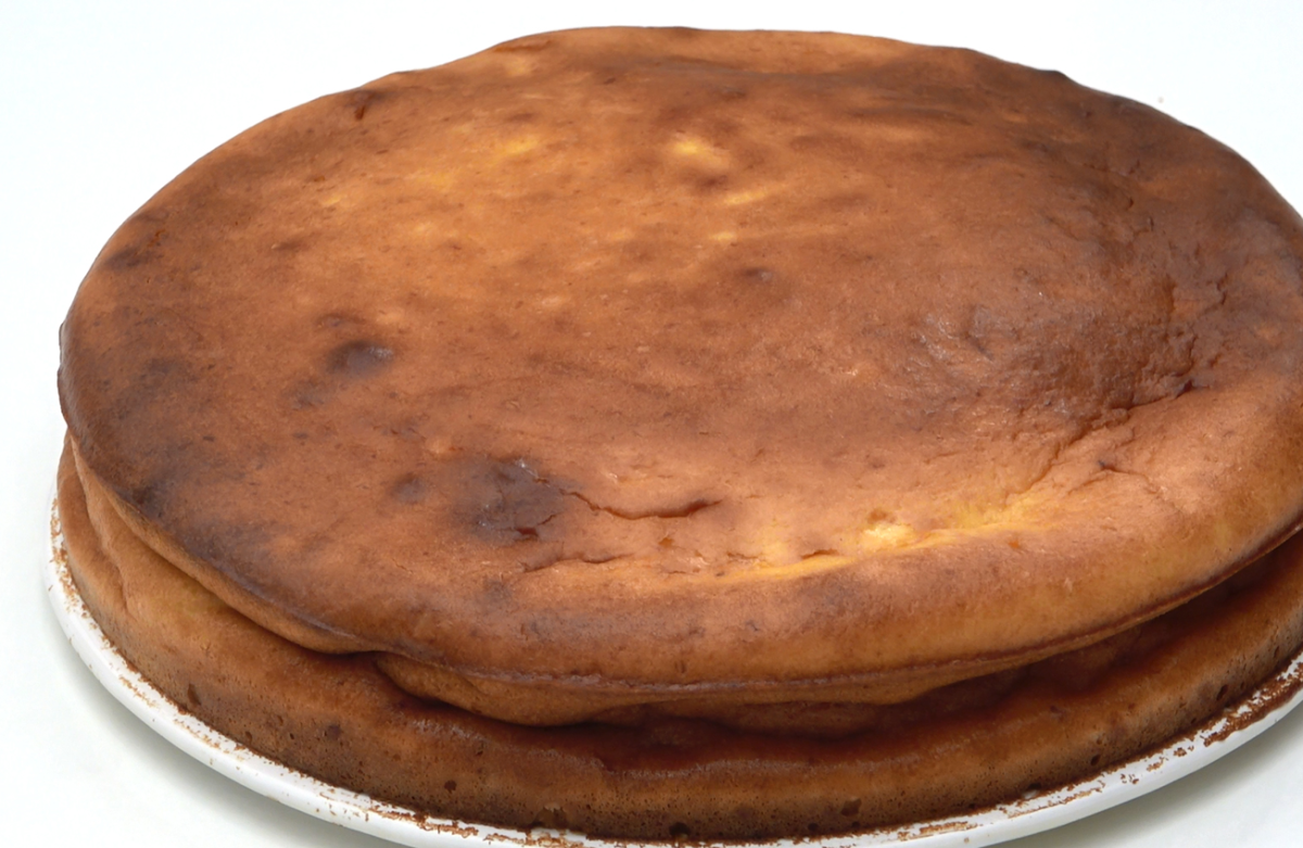 Tarta de queso al horno. Receta fácil, muy esponjosa y con poco azúcar