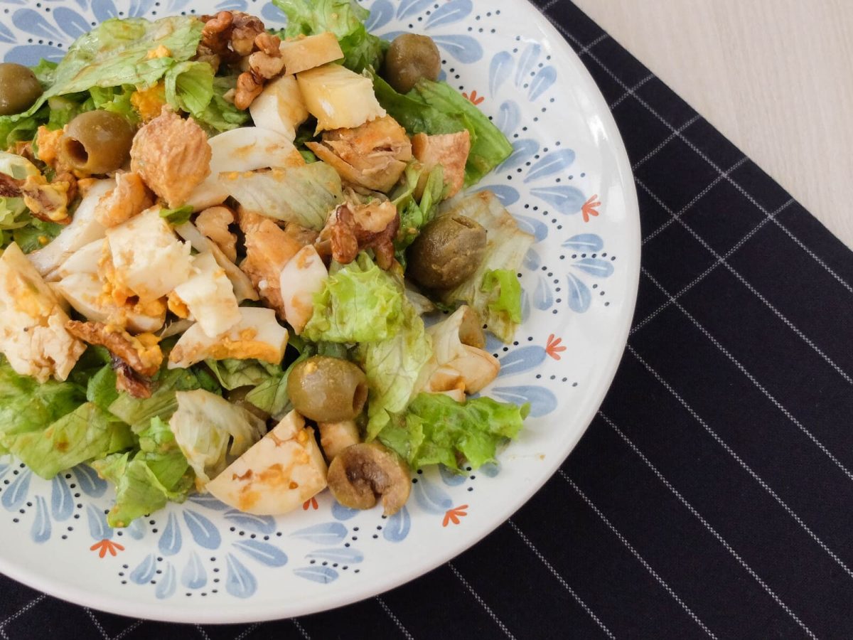 ensalada de pollo con queso de arza y nueces paso 15