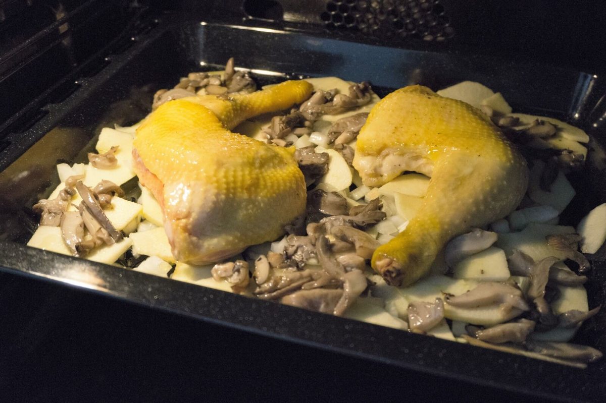 pollo asado con manzana y setas paso 15
