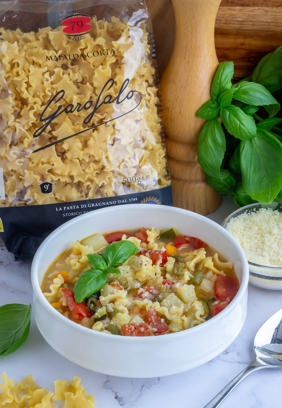 Sopa minestrone con mafalda corta. Un clásico de la cocina italiana