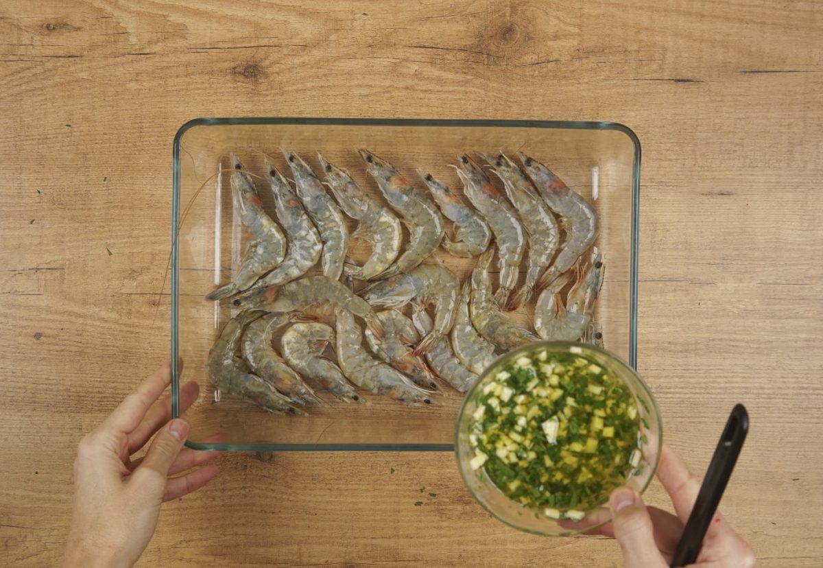 Langostinos al cava en el horno. Una receta fácil paso a paso