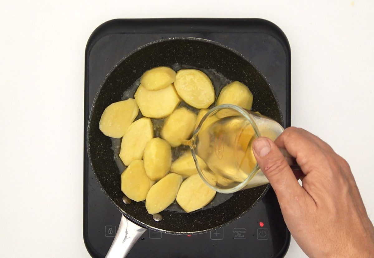 Rape rebozado con patatas a la sidra