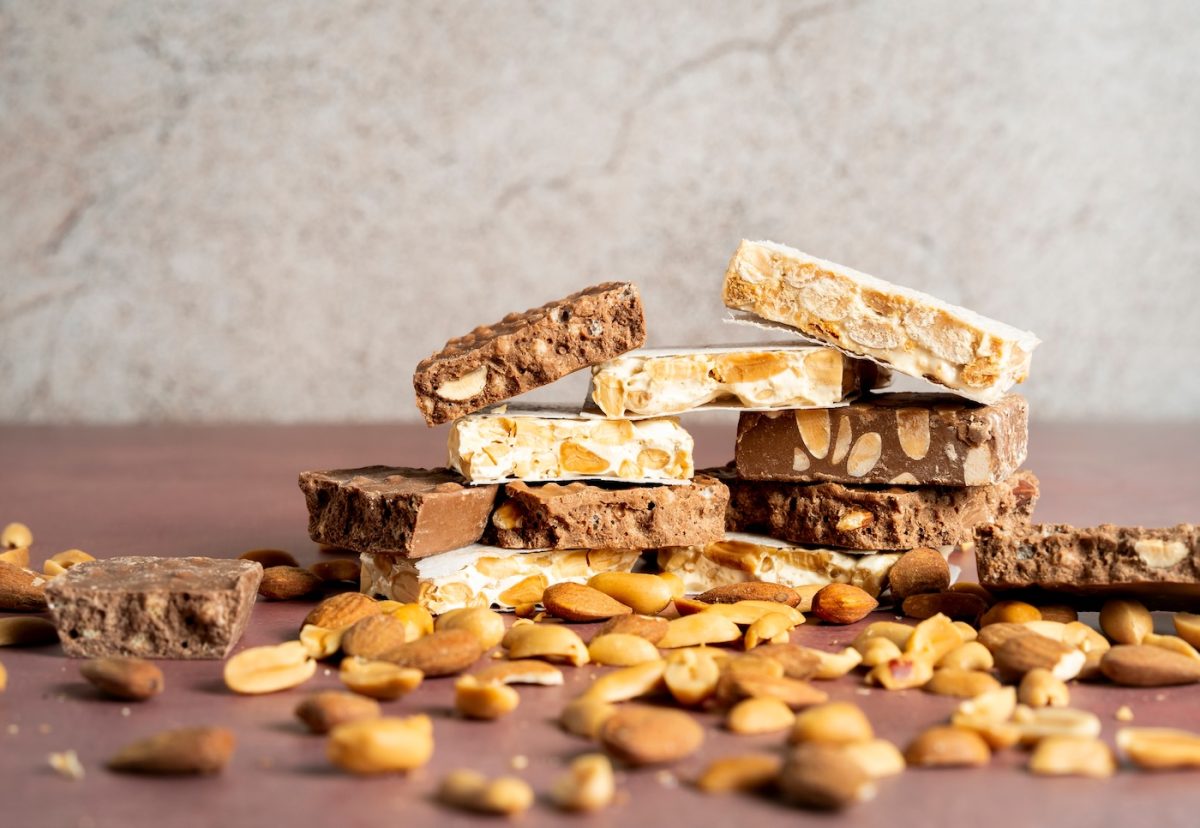 Cómo hacer turrón casero en Navidad. 6 recetas fáciles