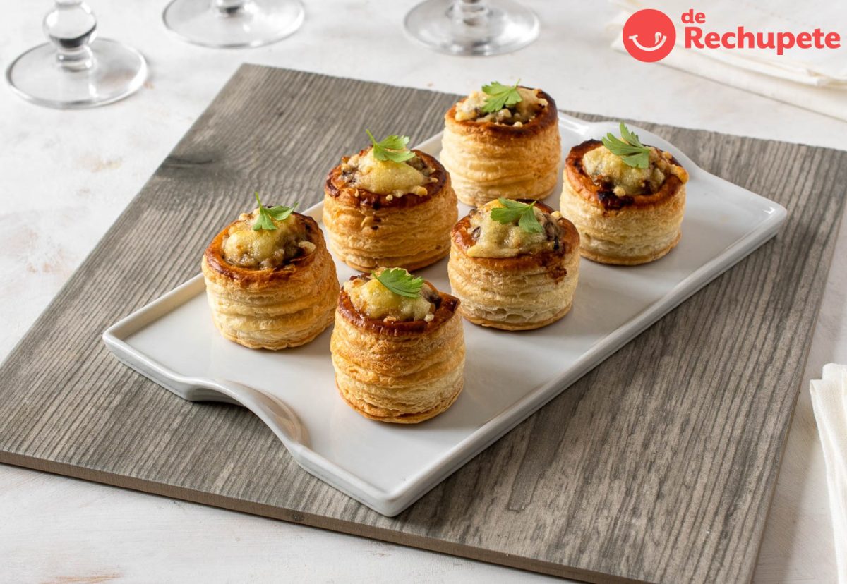 Volovanes de setas y gambas. Un aperitivo fácil y delicioso