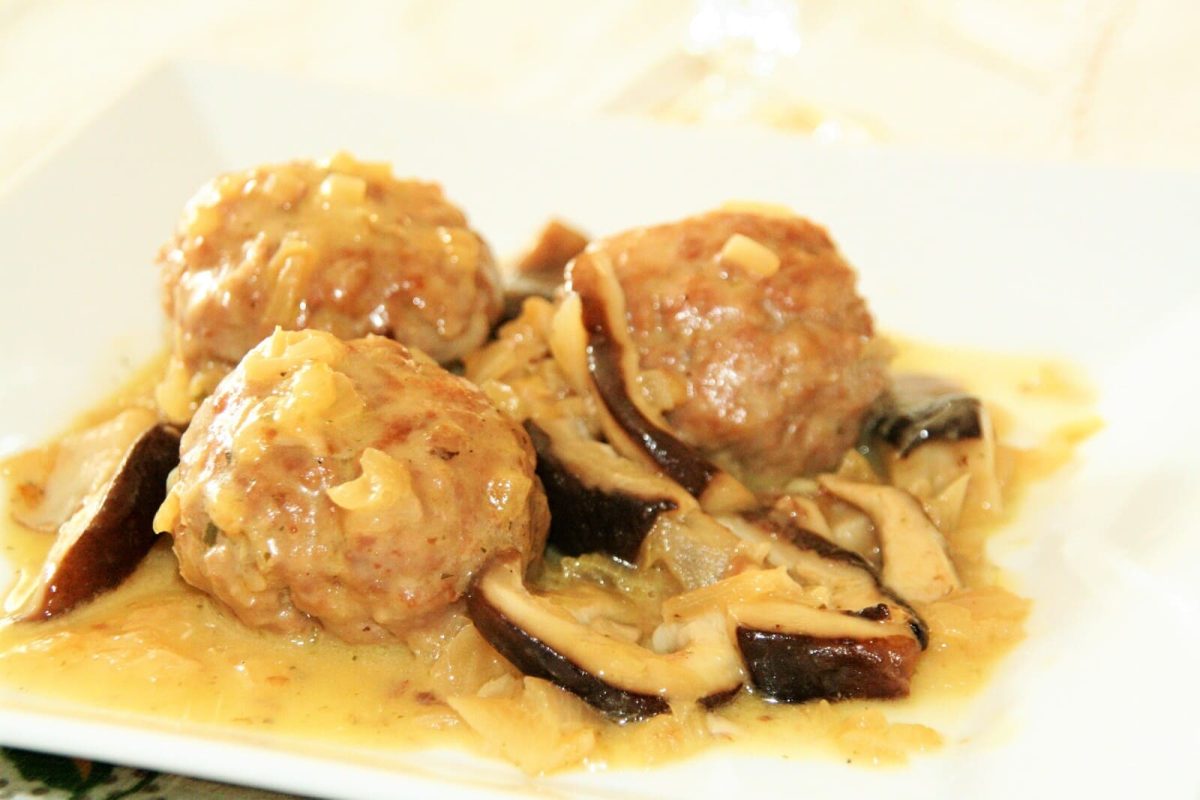 albóndigas con setas paso 20