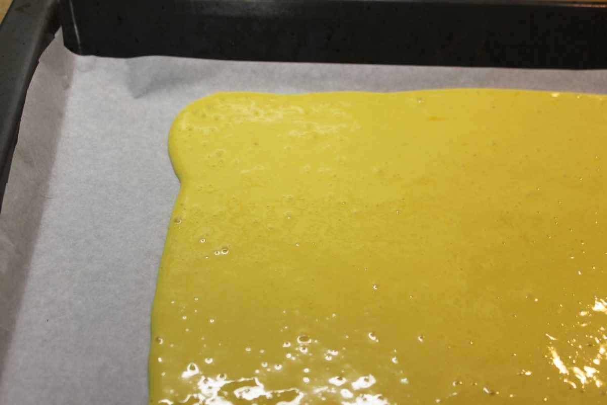 brazo de gitano con crema de castañas paso 6