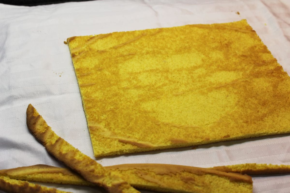 brazo de gitano con crema de castañas paso 7