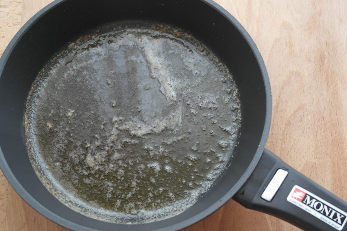 espaguetis con salsa alfredo paso 3