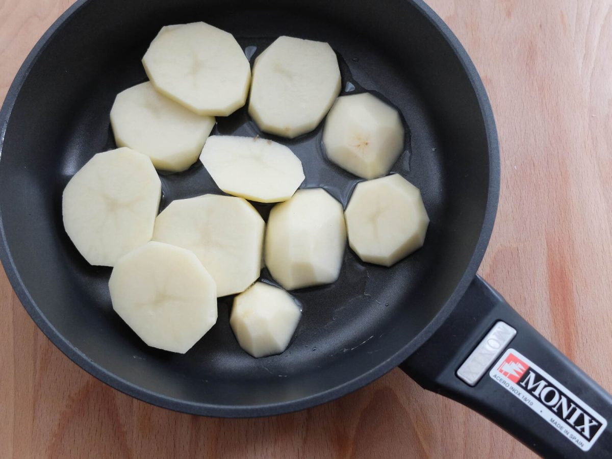 guiso de rape y patatas paso 4