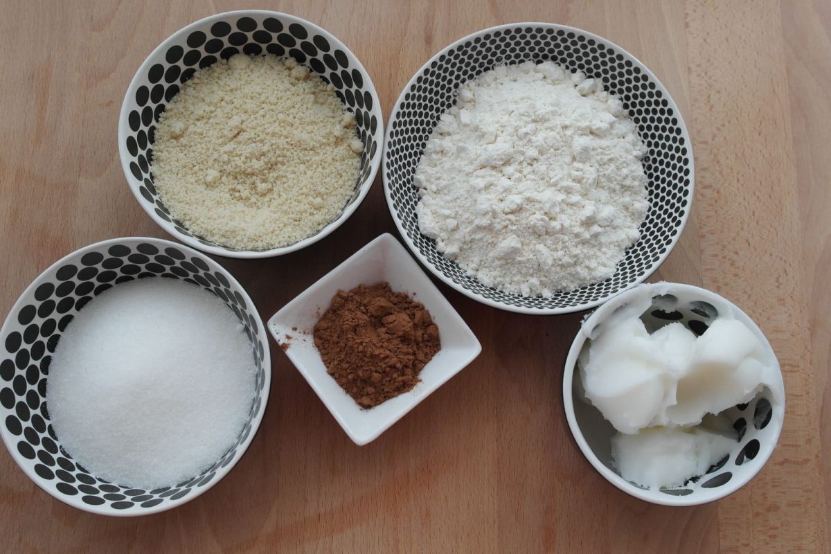 polvorones de chocolate sin gluten paso 1