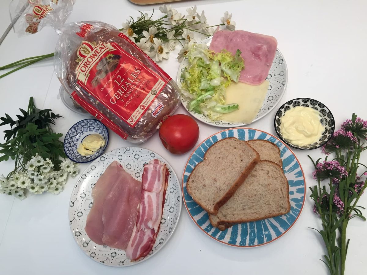 sándwich club paso 1