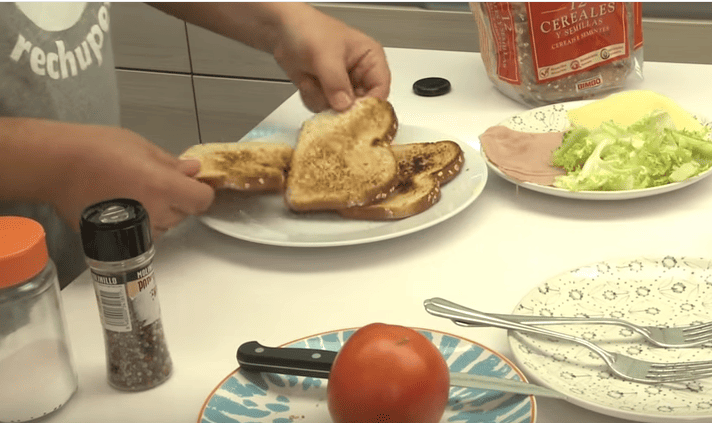 sándwich club paso 6