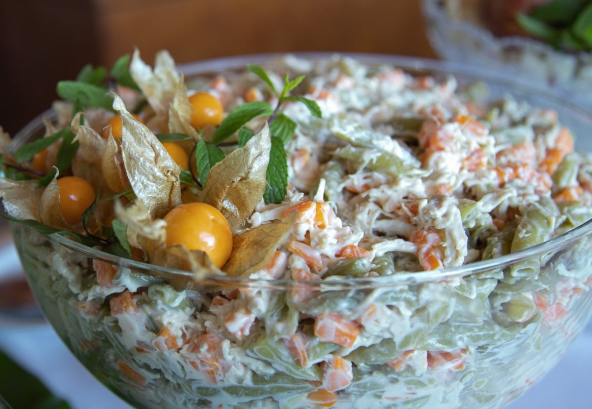 Ensalada de gallina. Receta venezolana fácil y deliciosa