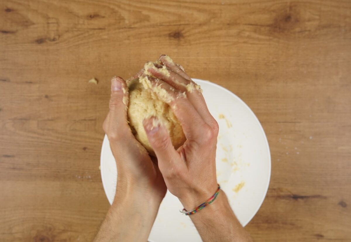 Quiche de espinacas y queso de cabra con masa quebrada casera