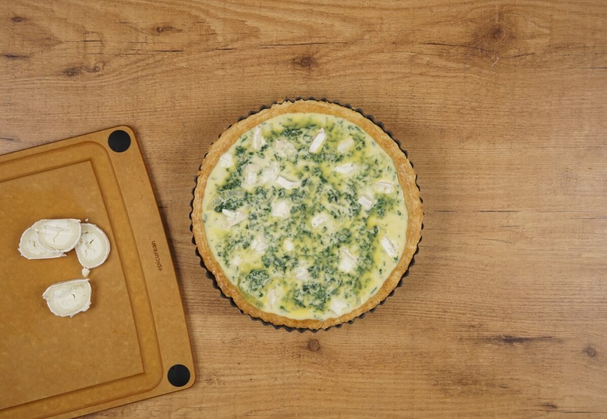 Quiche de espinacas y queso de cabra con masa quebrada casera